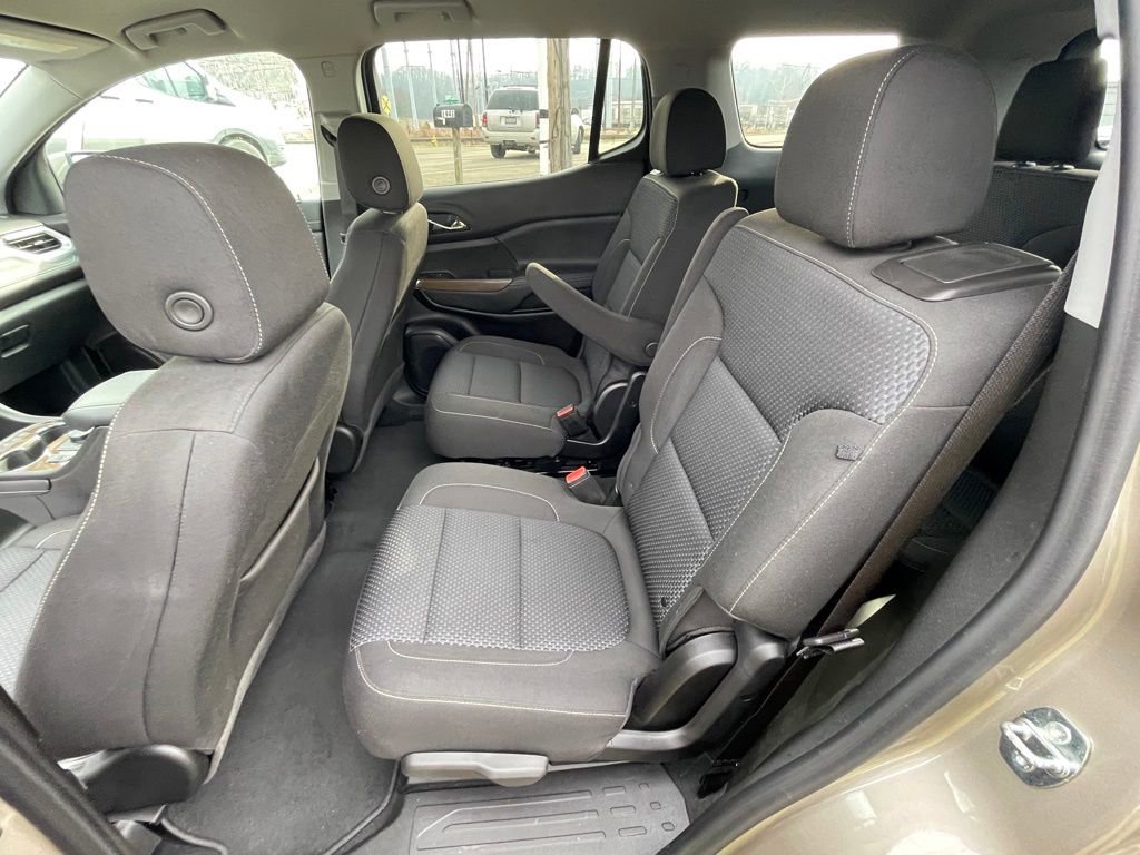 Used 2023 GMC Acadia SLE w/ Driver Convenience Package image 18