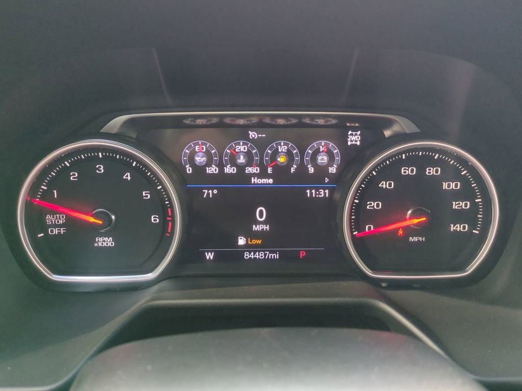 Used 2021 Chevrolet Tahoe Z71 w/ Z71 Off-Road Package image 26