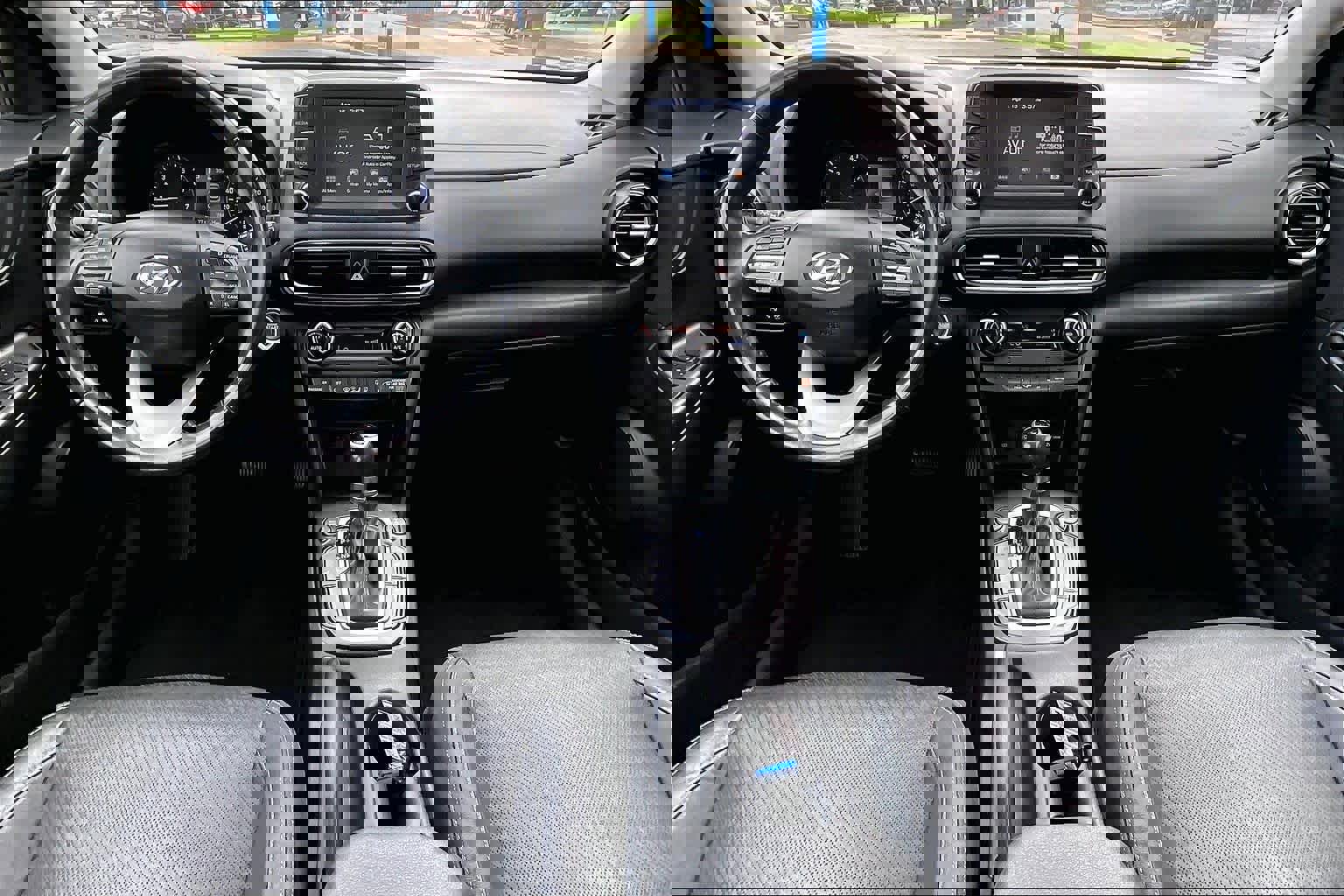 Used 2019 Hyundai Kona Limited image 16