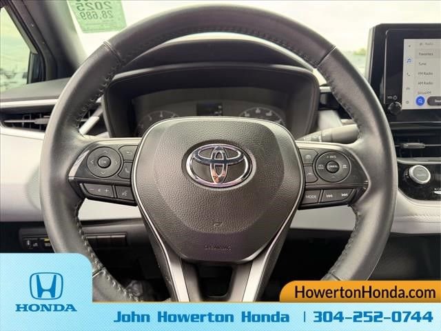 Used 2025 Toyota Corolla SE FWD image 17