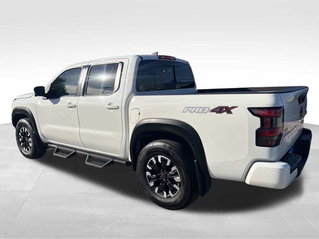 Used 2023 Nissan Frontier PRO-4X w/ Pro Convenience Package AWD/4WD image 8