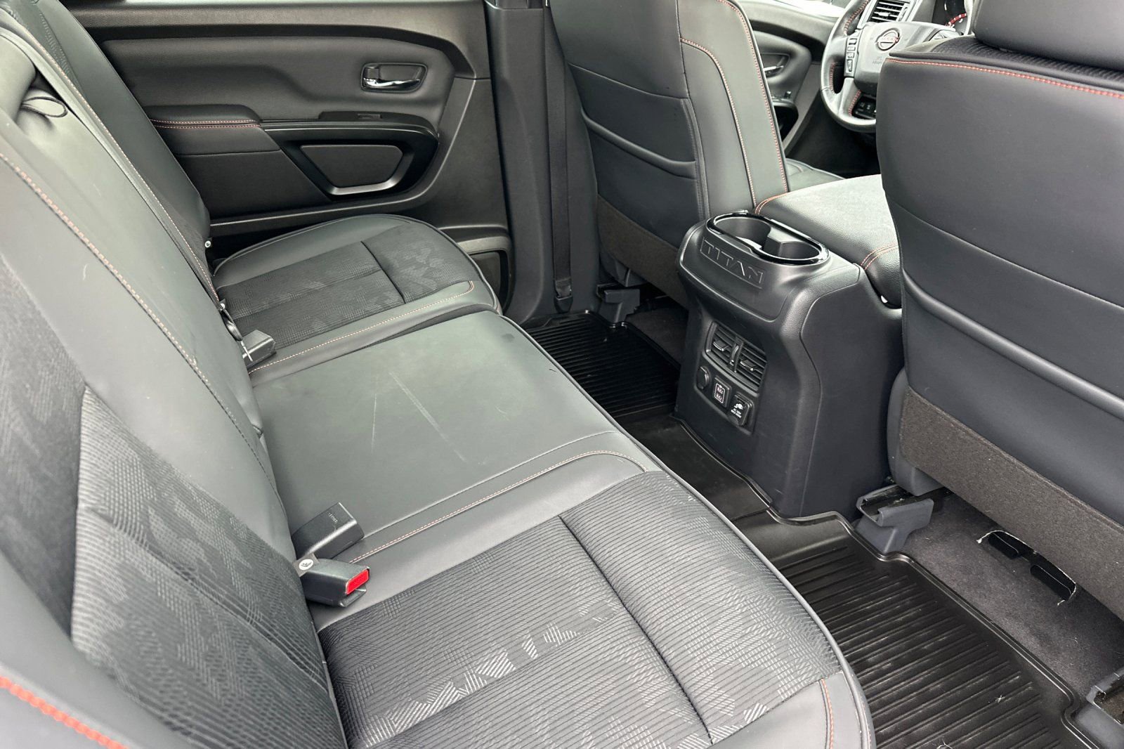 Certified 2024 Nissan Titan PRO-4X w/ Off Road Protection Package image 18