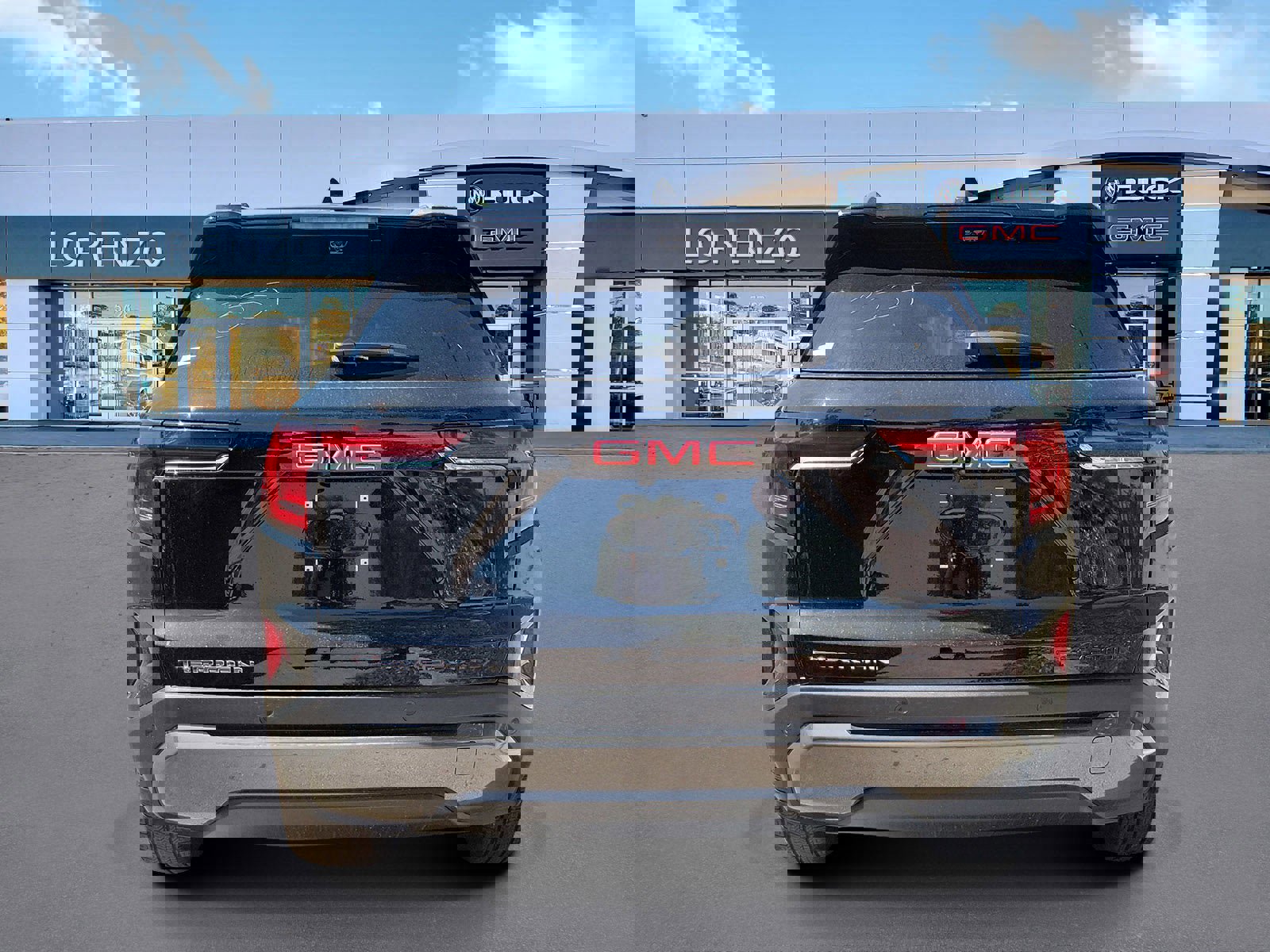 New 2026 GMC Terrain Elevation w/ Elevation Premium Package image 4