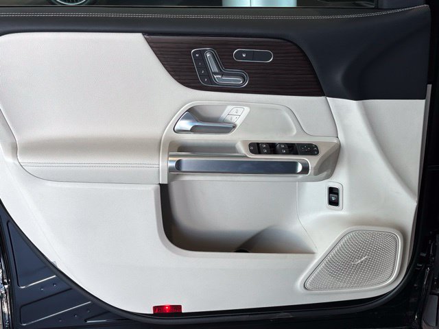 New 2026 Mercedes-Benz GLB 250 4MATIC image 14