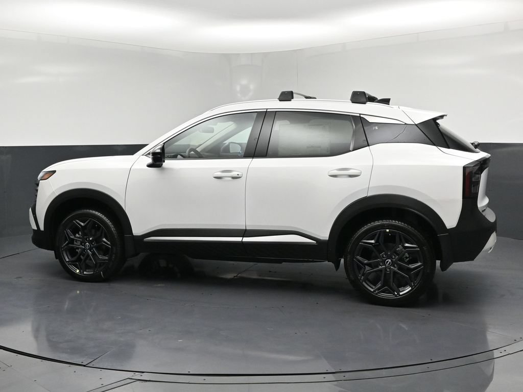 New 2026 Nissan Kicks SR w/ Cold Weather Package FWD image 26