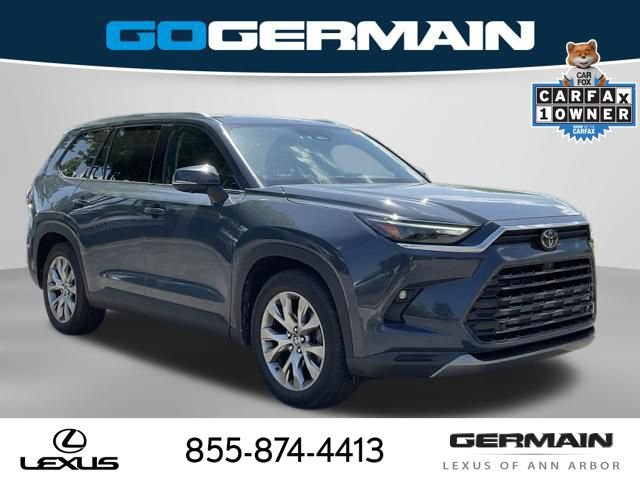 Used 2024 Toyota Grand Highlander AWD Hybrid image 10