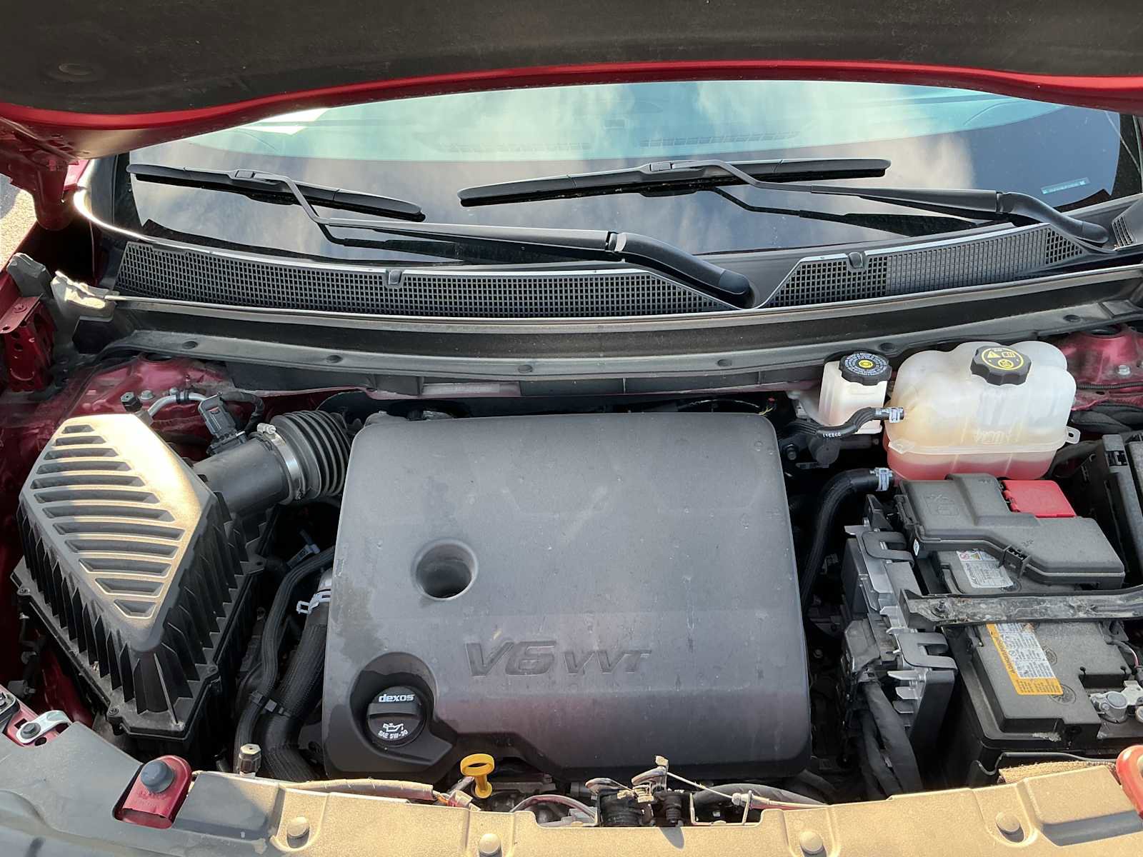 Used 2023 Chevrolet Traverse Premier FWD image 32