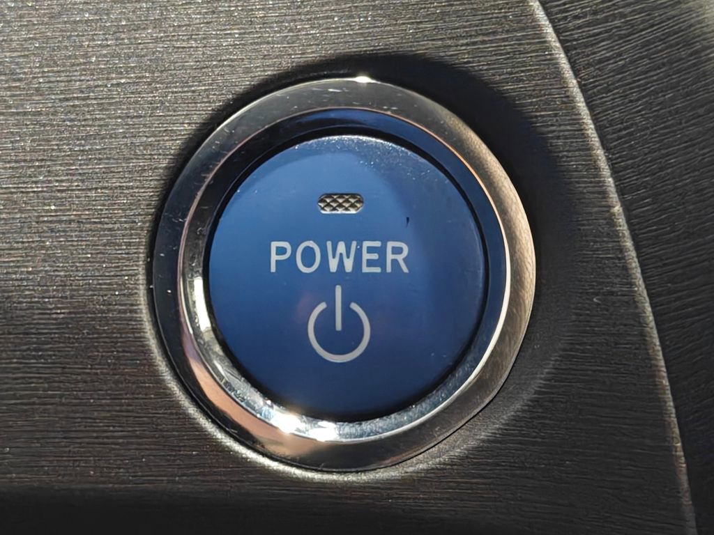 Used 2013 Toyota Prius Two image 11