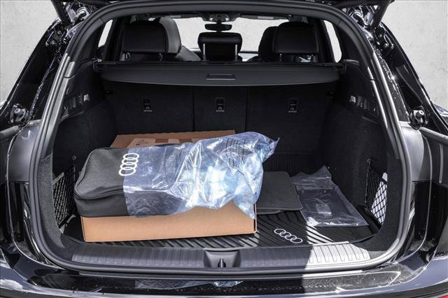 New 2027 Audi Q6 e-tron Prestige AWD/4WD image 22