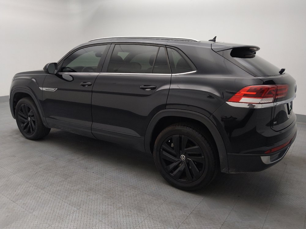 Used 2022 Volkswagen Atlas Cross Sport SE FWD image 3