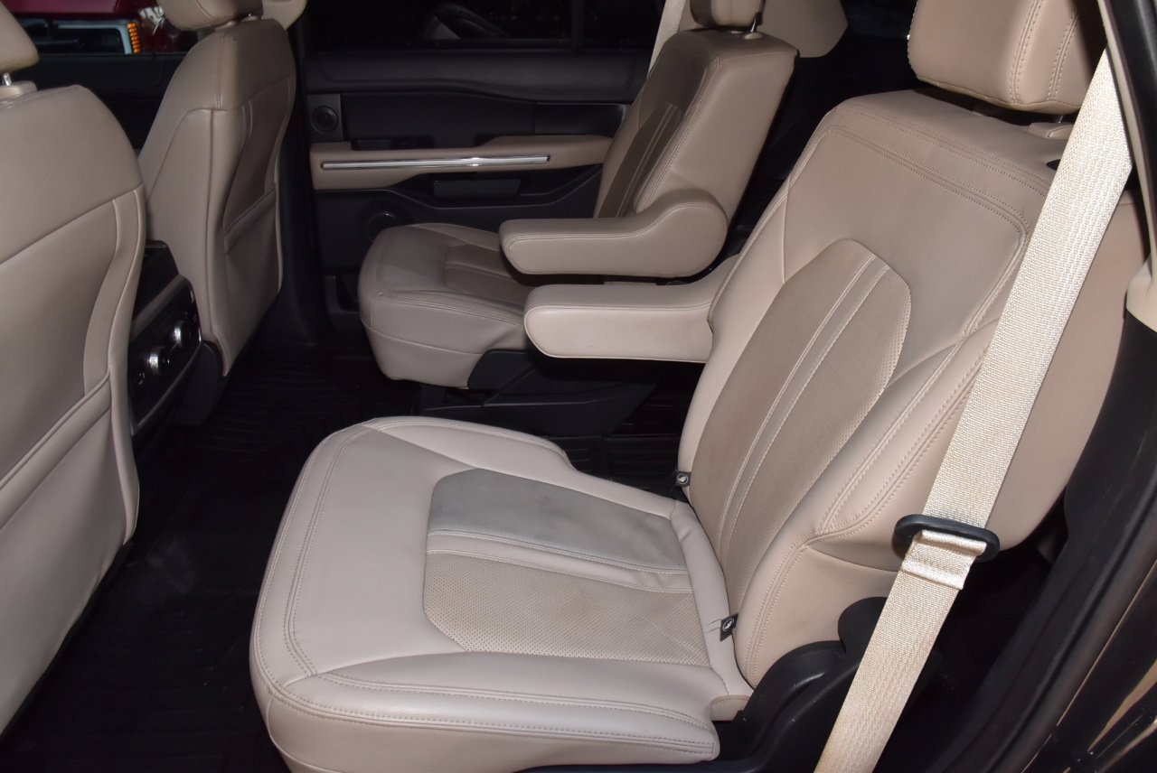 Used 2022 Ford Expedition Limited RWD image 14