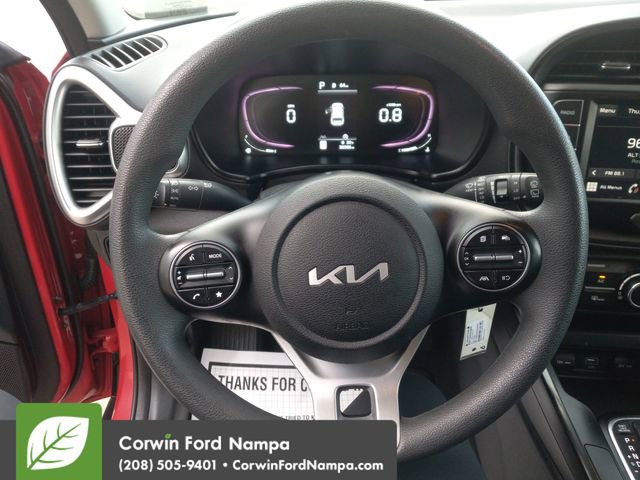 Used 2023 Kia Soul LX image 14