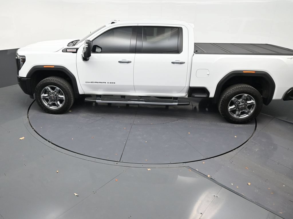 Used 2025 GMC Sierra 2500 SLT w/ SLT Premium Package AWD/4WD image 17