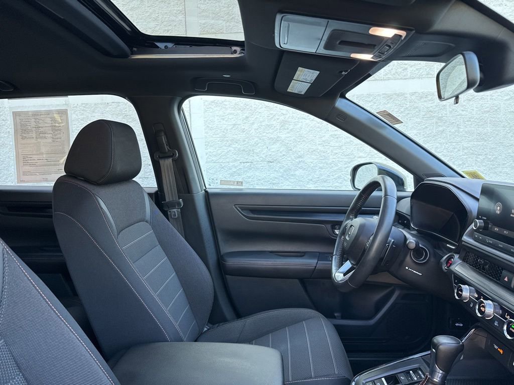 Certified 2024 Honda CR-V Sport image 17