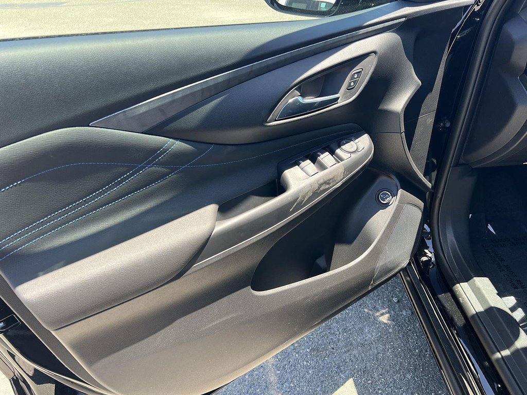 New 2026 Buick Envista Sport Touring w/ Convenience II Package FWD image 10
