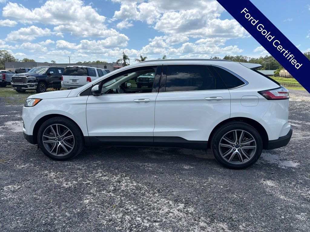 Certified 2021 Ford Edge Titanium FWD image 3