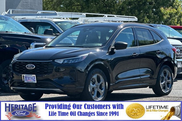 Used 2024 Ford Escape ST-Line AWD/4WD image 8