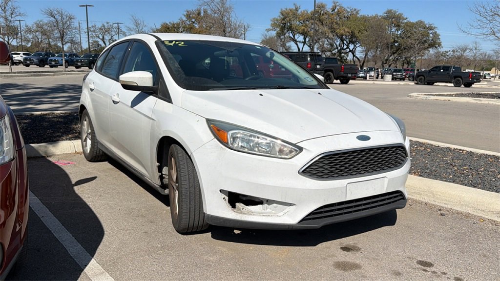 Used 2015 Ford Focus SE image 3