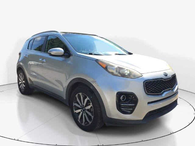 Used 2017 Kia Sportage EX w/ EX Premium Package FWD image 3