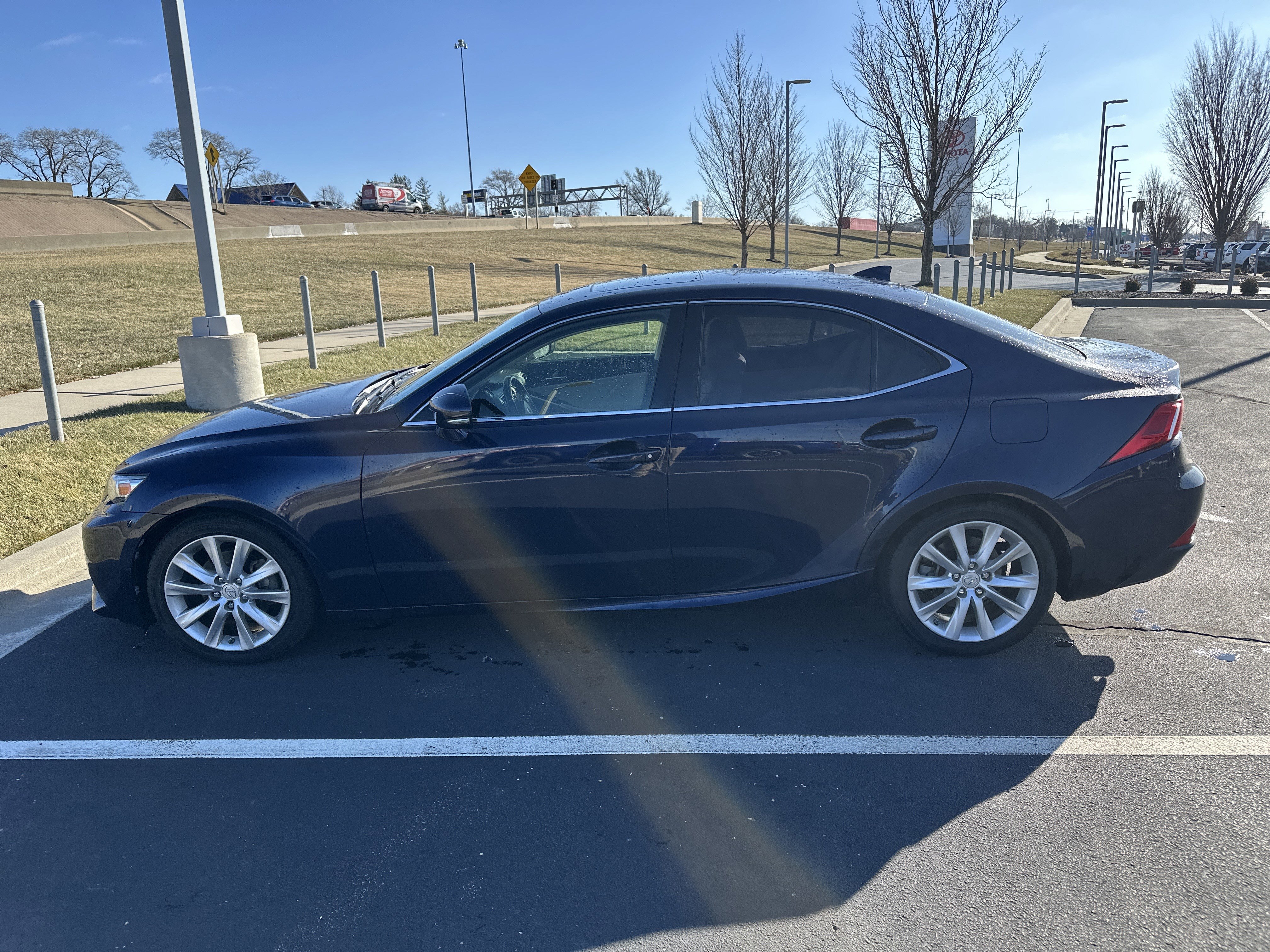Used 2015 Lexus IS 250 image 7
