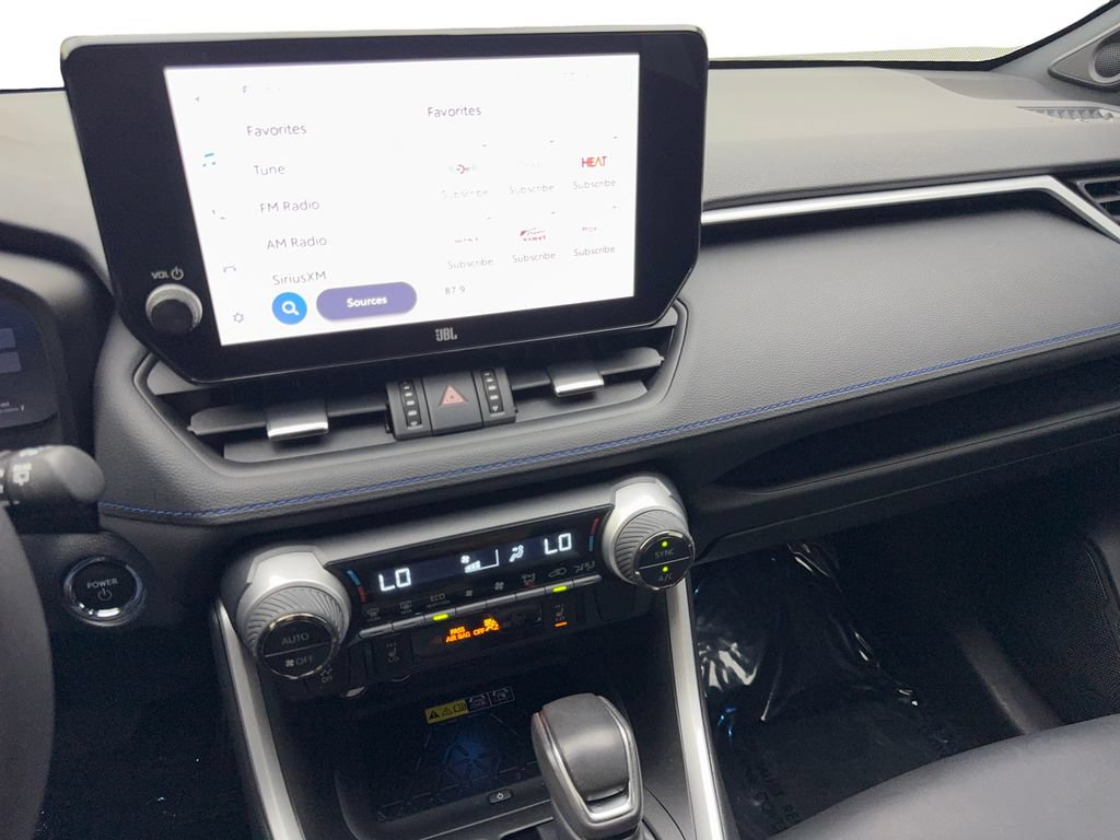 Used 2023 Toyota RAV4 XSE AWD/4WD image 63