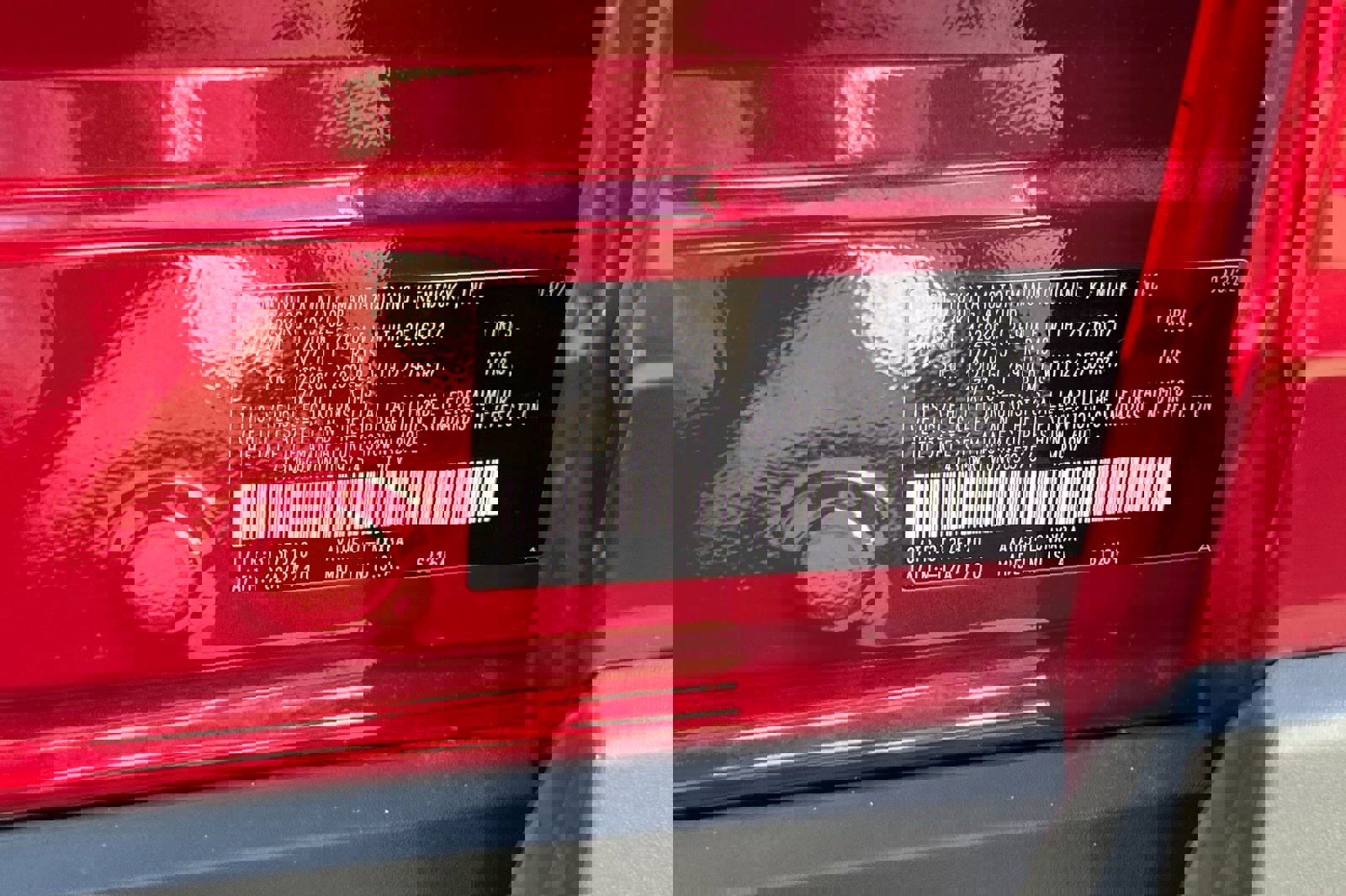 Certified 2022 Toyota RAV4 LE image 29