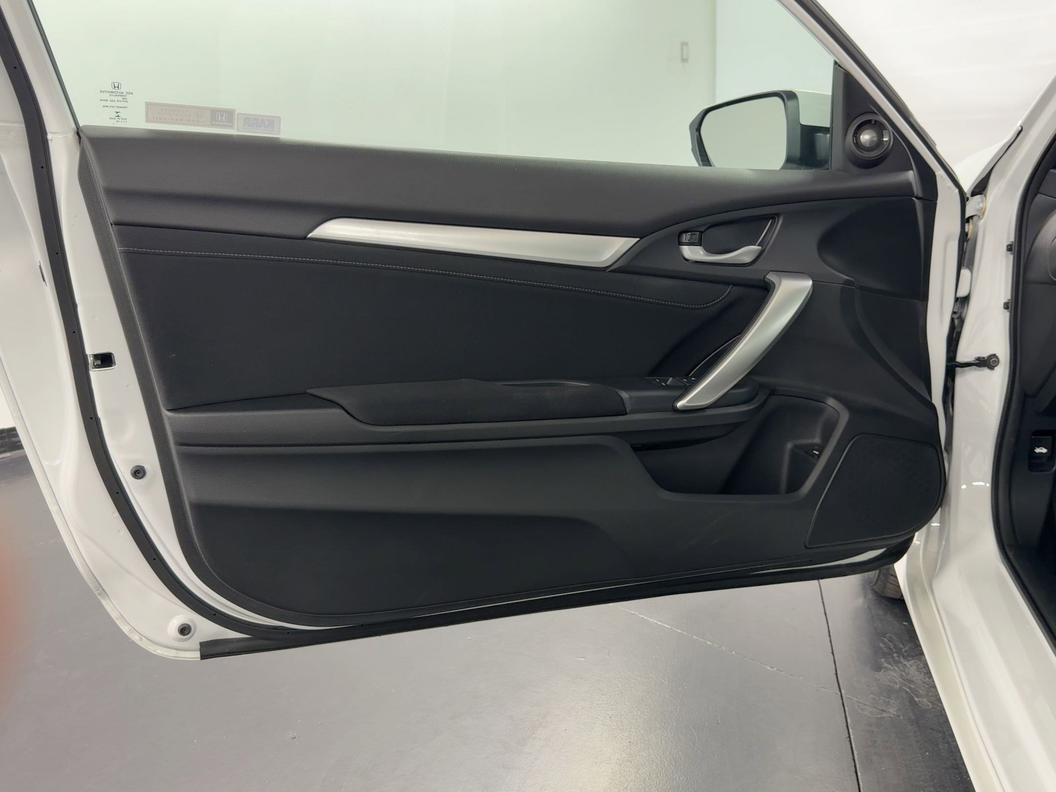 Certified 2019 Honda Civic EX image 30