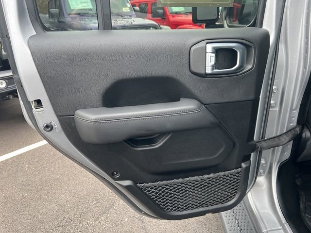 Used 2021 Jeep Wrangler Unlimited Sahara image 19