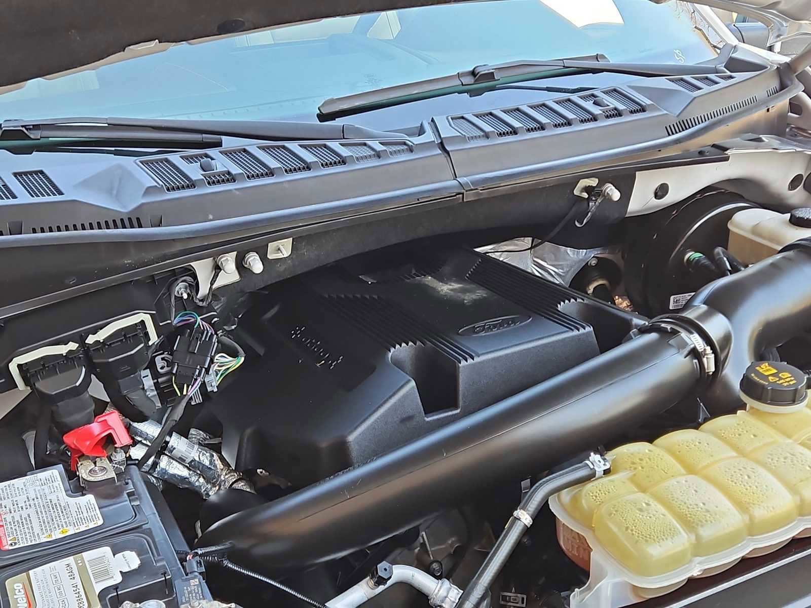 Used 2019 Ford F150 Lariat image 15