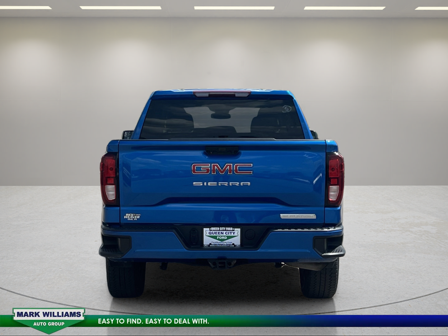 Used 2023 GMC Sierra 1500 Elevation AWD/4WD image 8