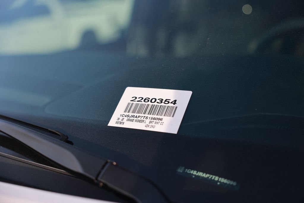 New 2026 Jeep Grand Wagoneer L 2WD image 38