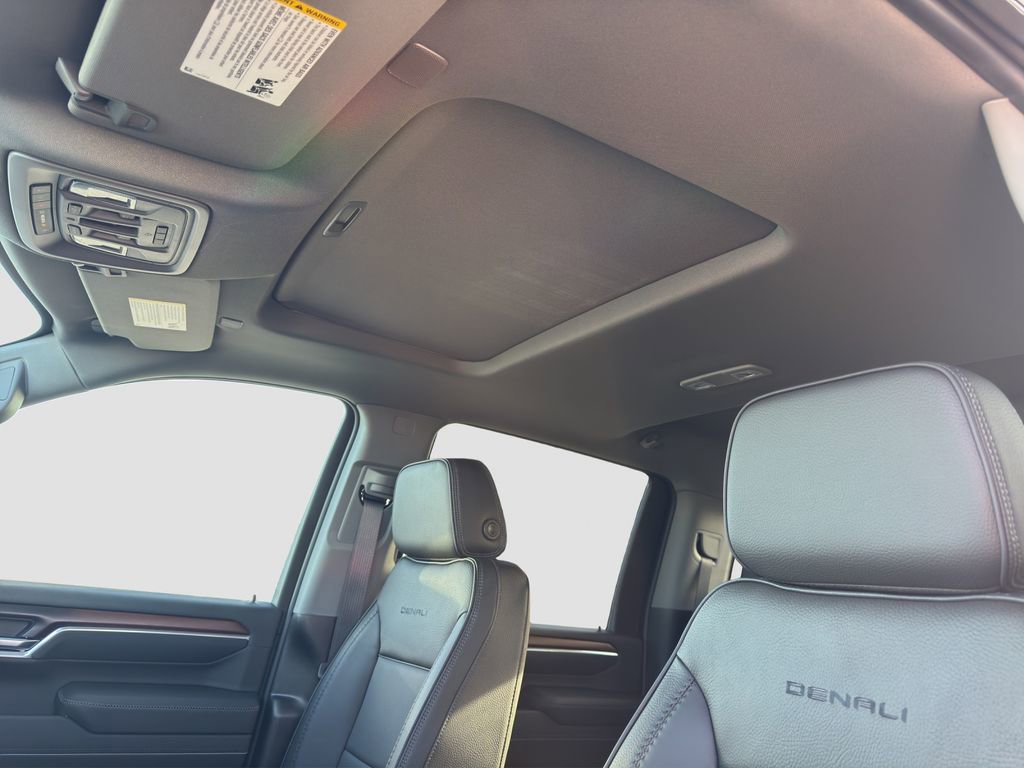 New 2026 GMC Sierra 2500 Denali w/ Denali Reserve Package image 24