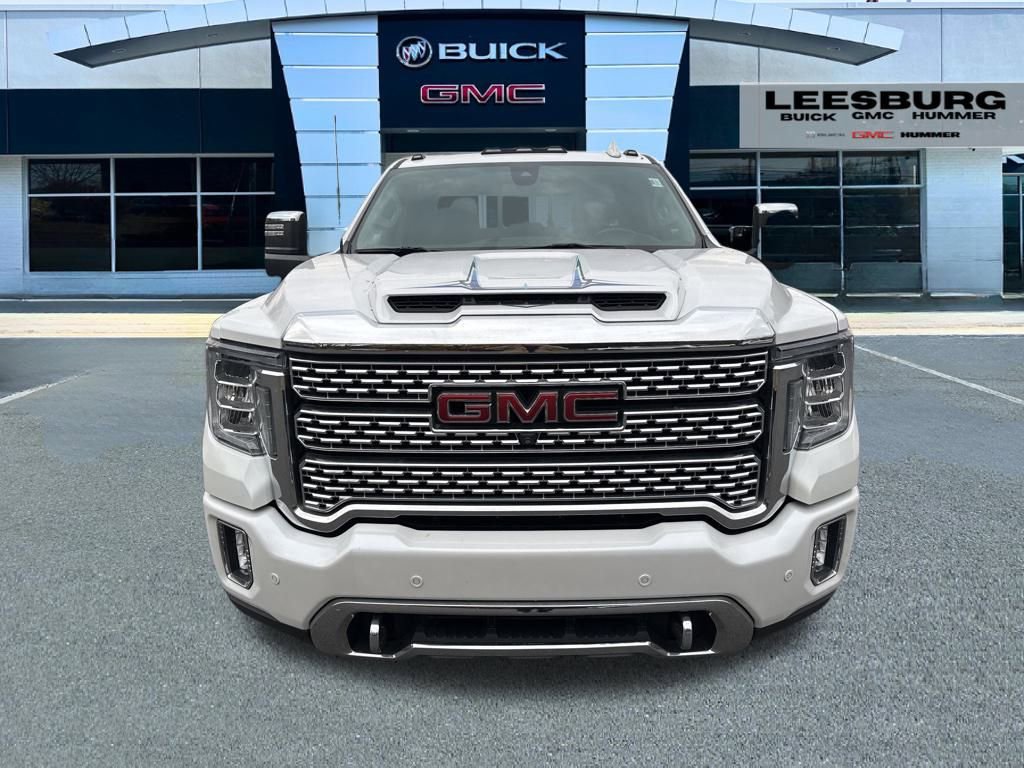 Used 2023 GMC Sierra 3500 Denali image 2