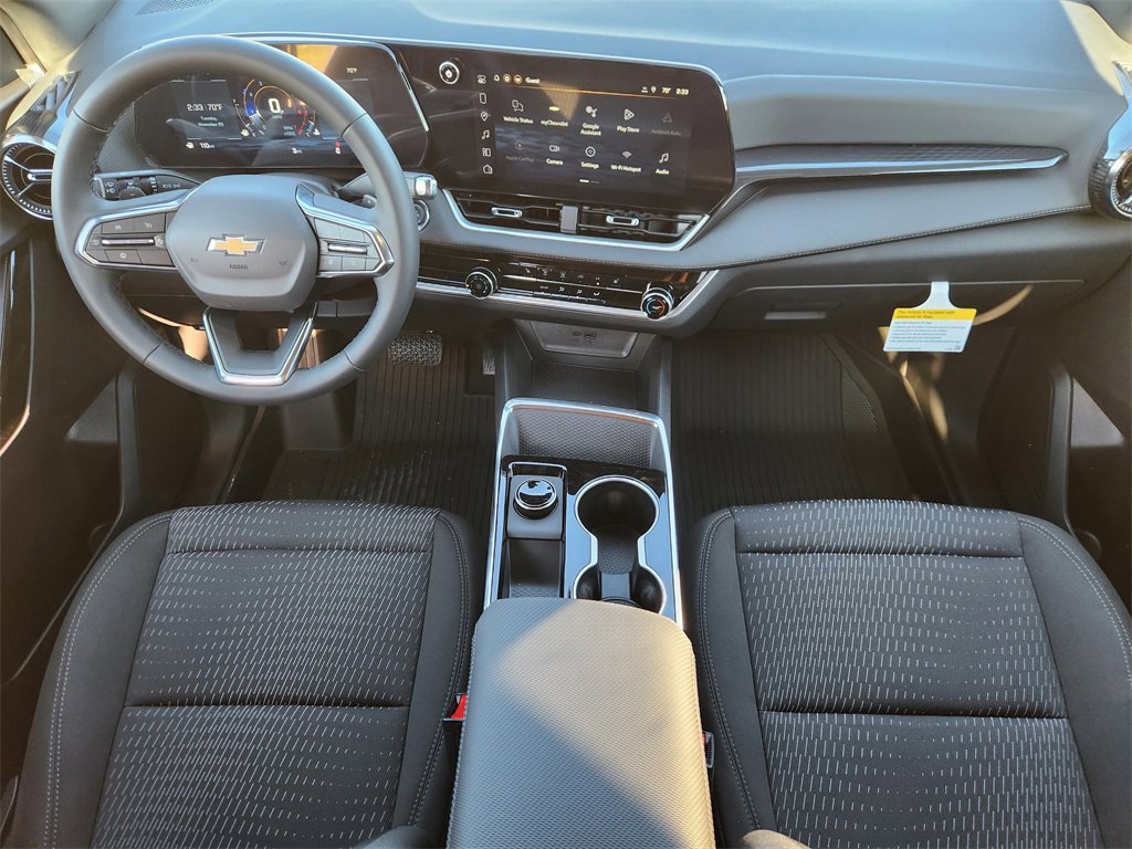 New 2026 Chevrolet Equinox LT w/ LPO, Floor Liner Package image 18