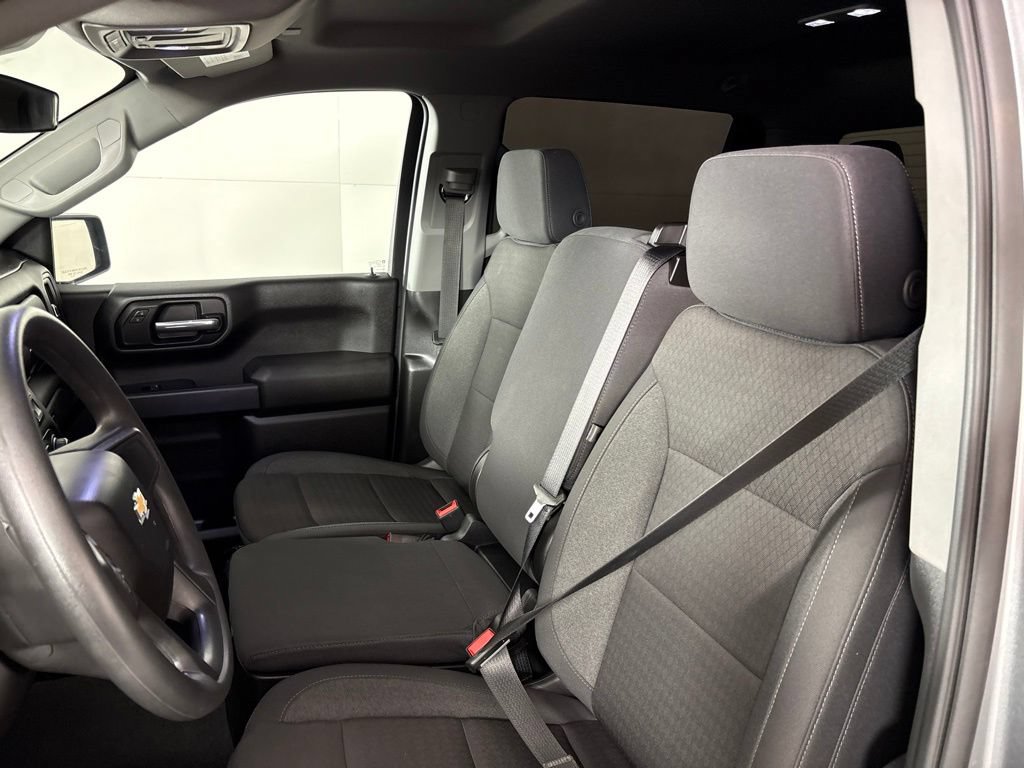 Certified 2026 Chevrolet Silverado 1500 Custom AWD/4WD image 28