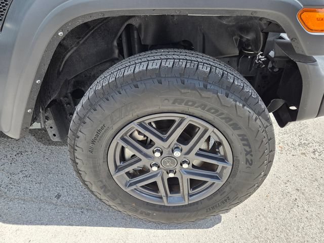 Certified 2024 Jeep Wrangler Unlimited Sport AWD/4WD image 19