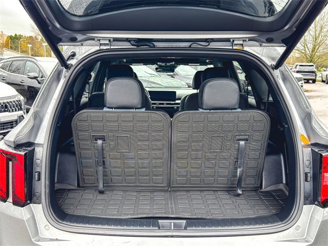 Certified 2025 Kia Sorento SX Prestige image 12