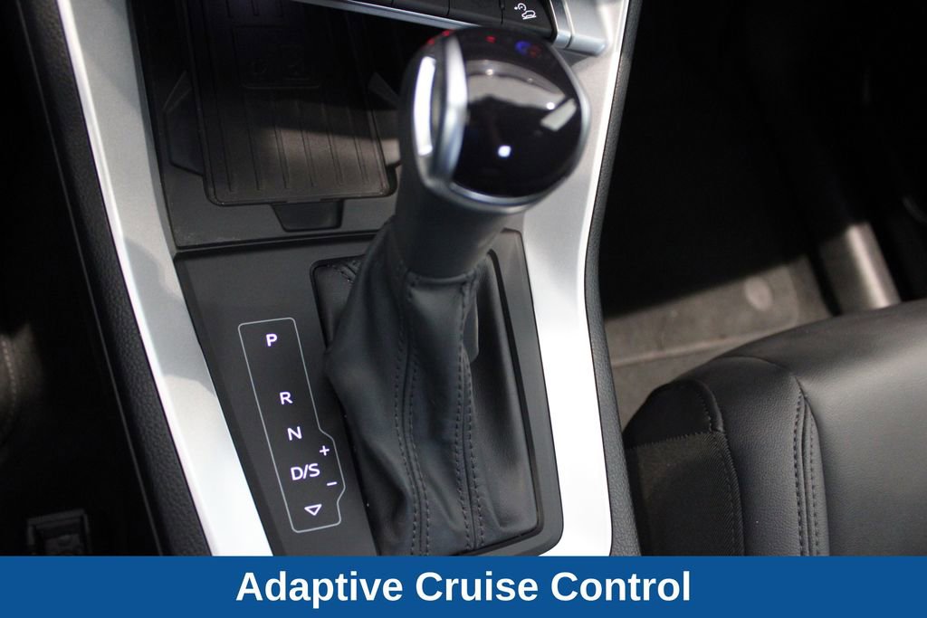 Certified 2025 Audi Q3 2.0T Premium w/ Convenience Package image 17