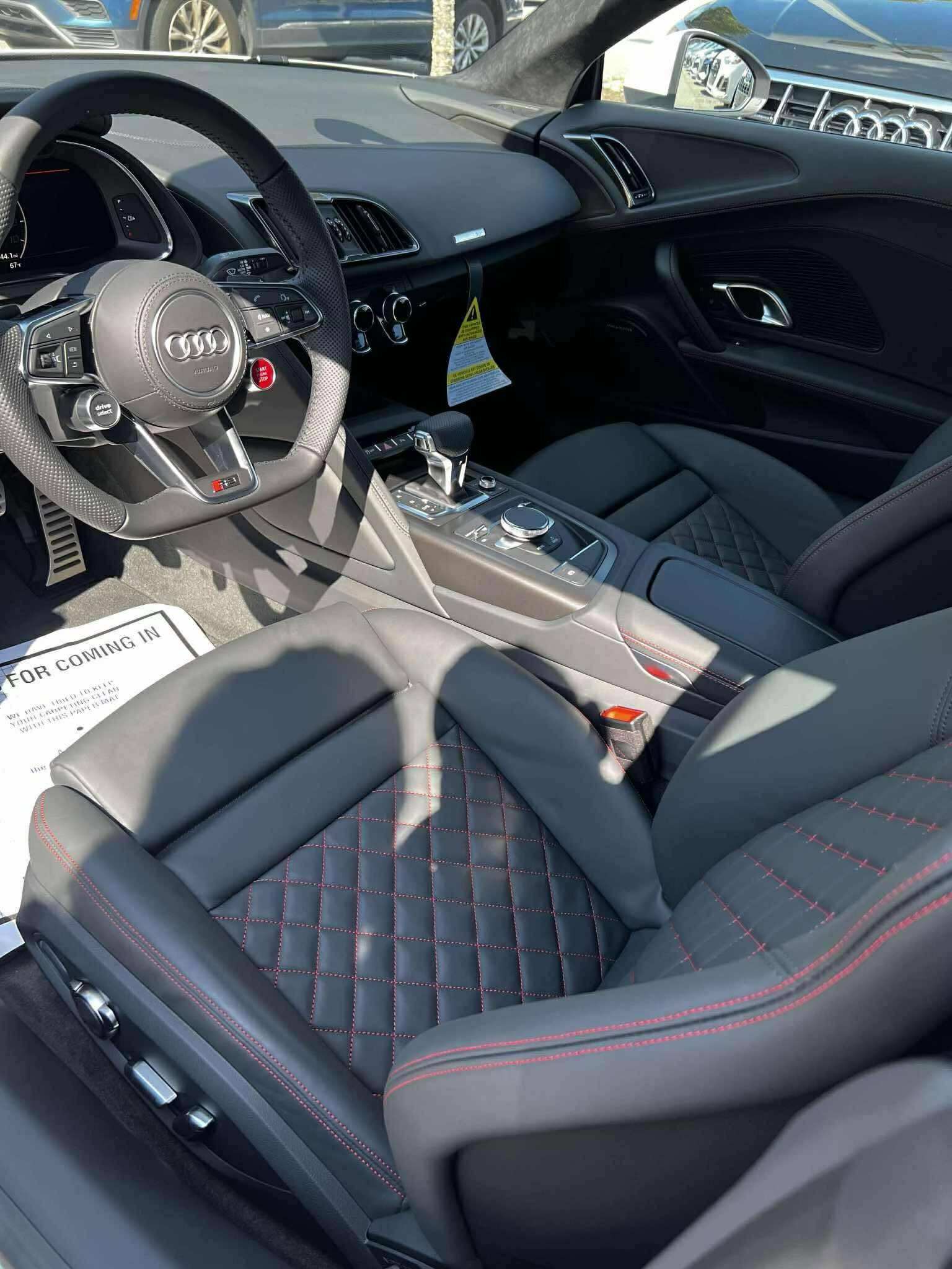 Used 2023 Audi R8 V10 performance image 4