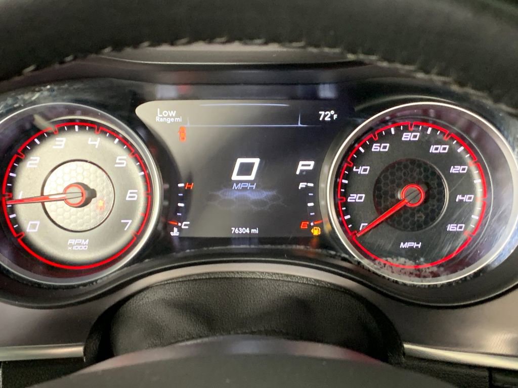 Used 2022 Dodge Charger R/T w/ Plus Group RWD image 23