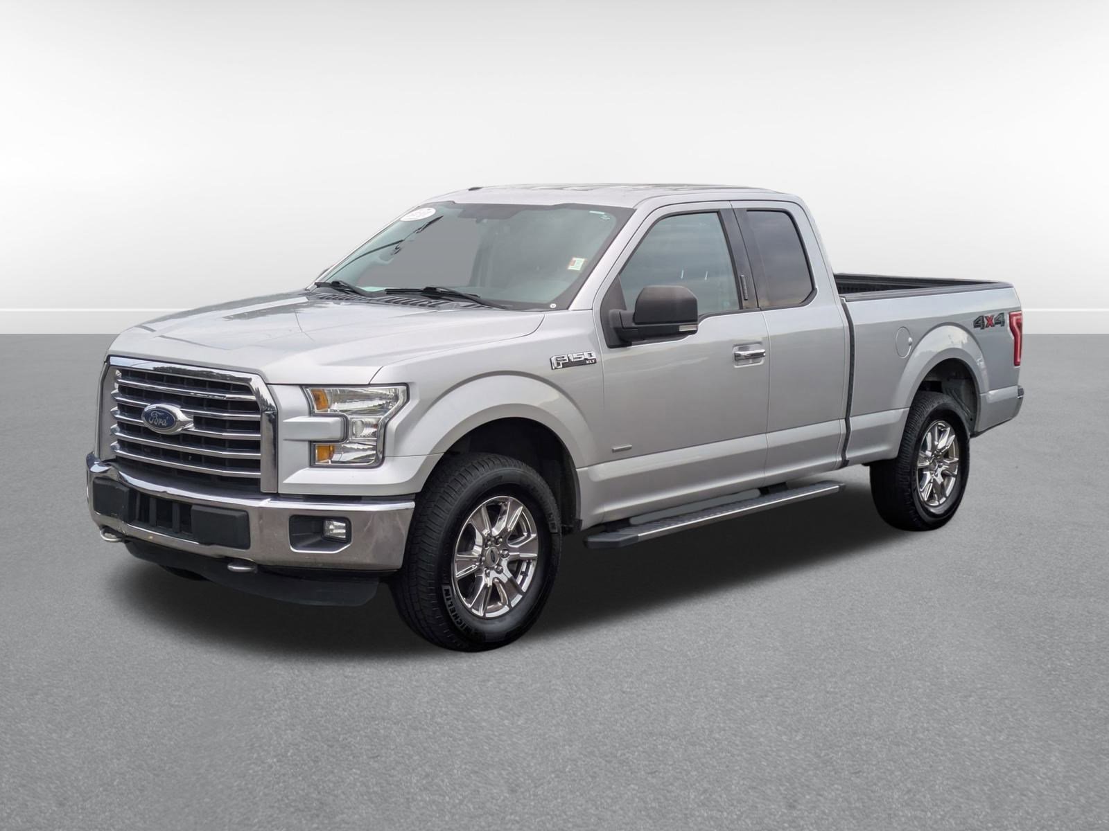 Used 2016 Ford F150 XLT w/ Equipment Group 302A Luxury