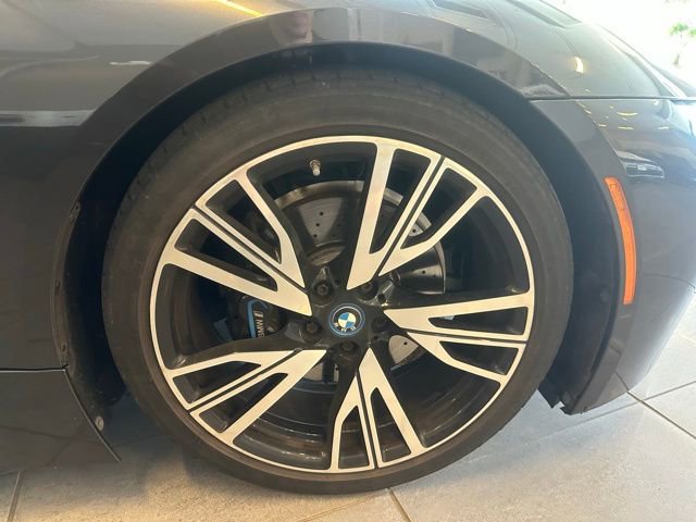Used 2015 BMW i8 image 13