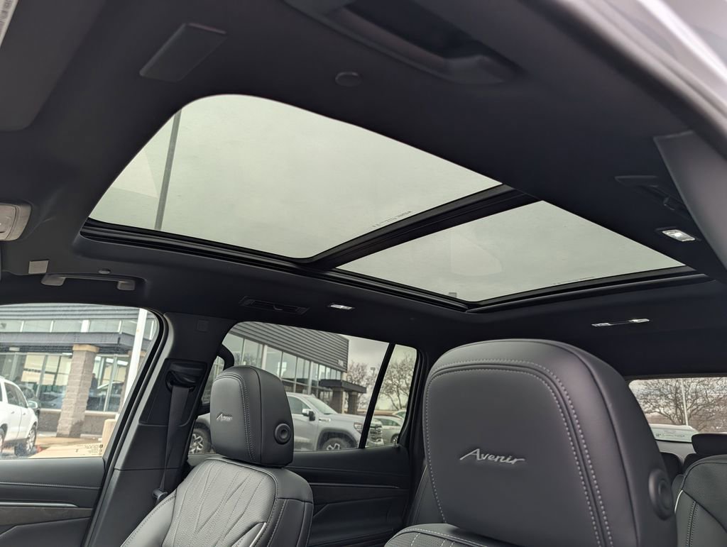 New 2026 Buick Enclave Avenir w/ Super Cruise Package image 6