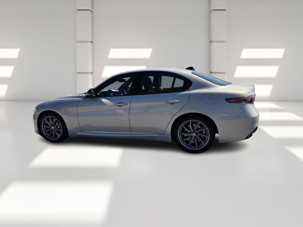 New 2026 Alfa Romeo Giulia Base w/ Driving Assist Package image 5