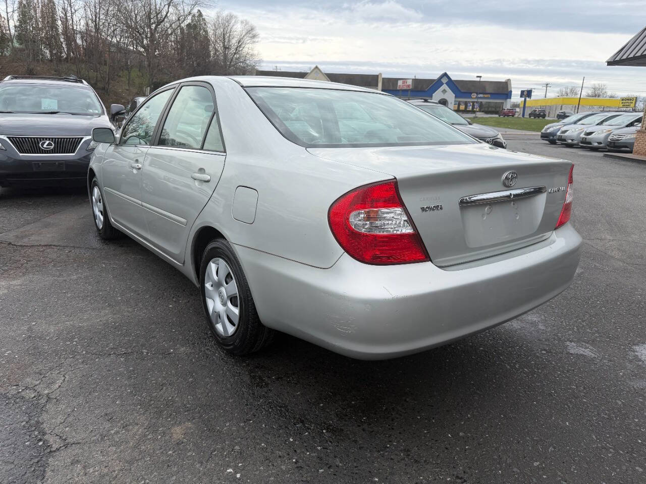 Used 2002 Toyota Camry LE FWD image 11