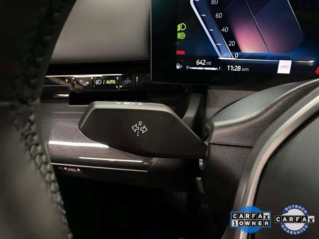 Used 2025 BMW 530i xDrive image 40