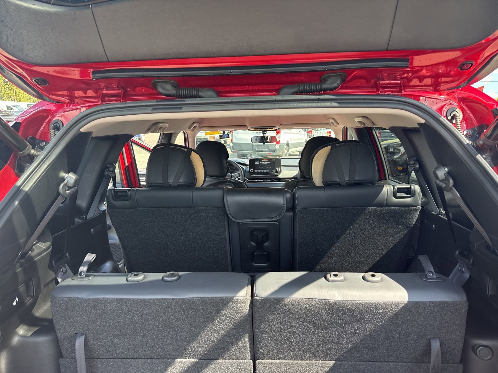 Used 2024 Mitsubishi Outlander SE image 8