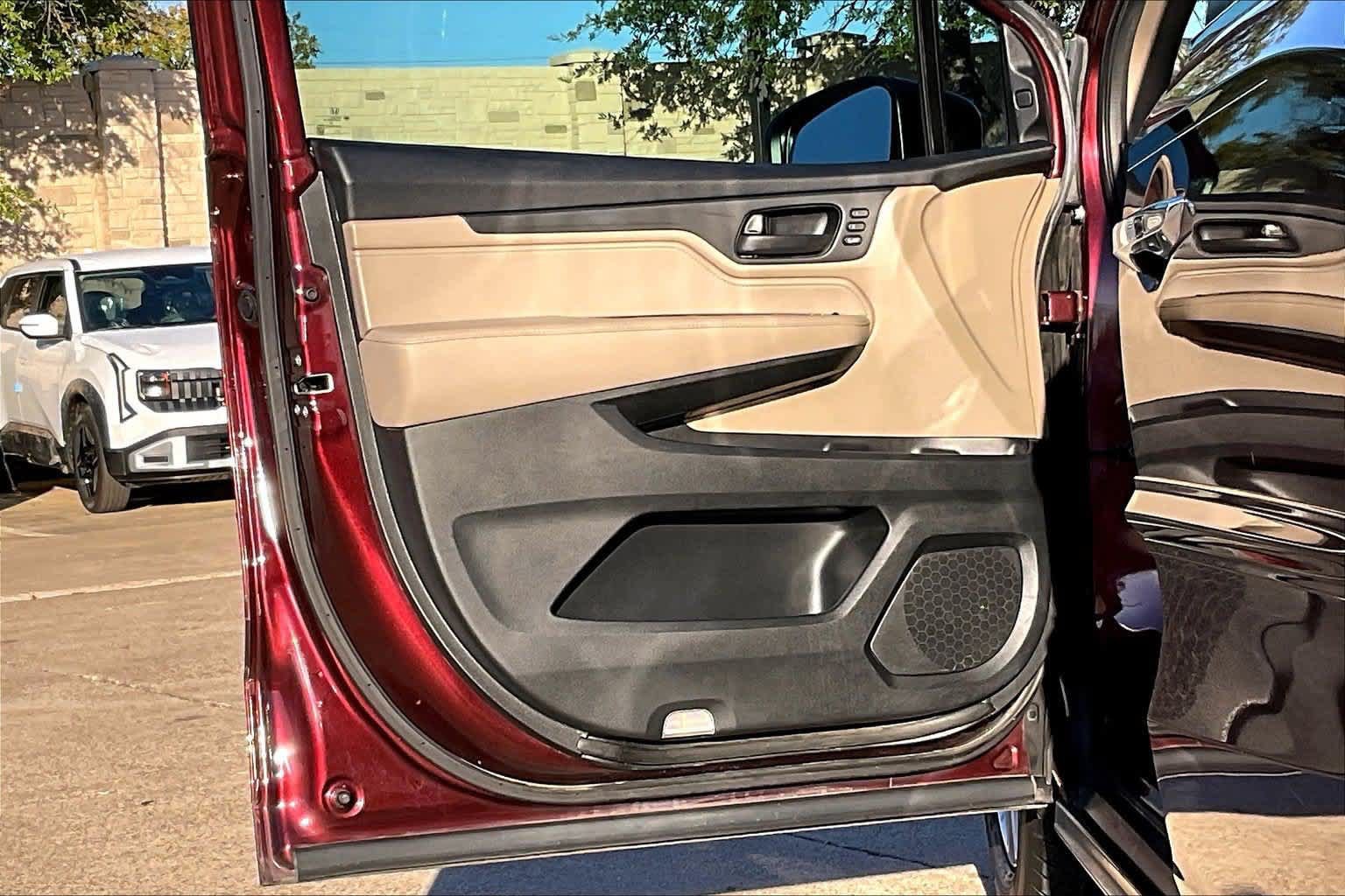 Used 2020 Honda Odyssey EX-L image 25