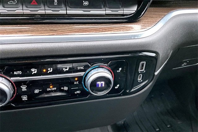 Used 2023 GMC Sierra 1500 Elevation image 16