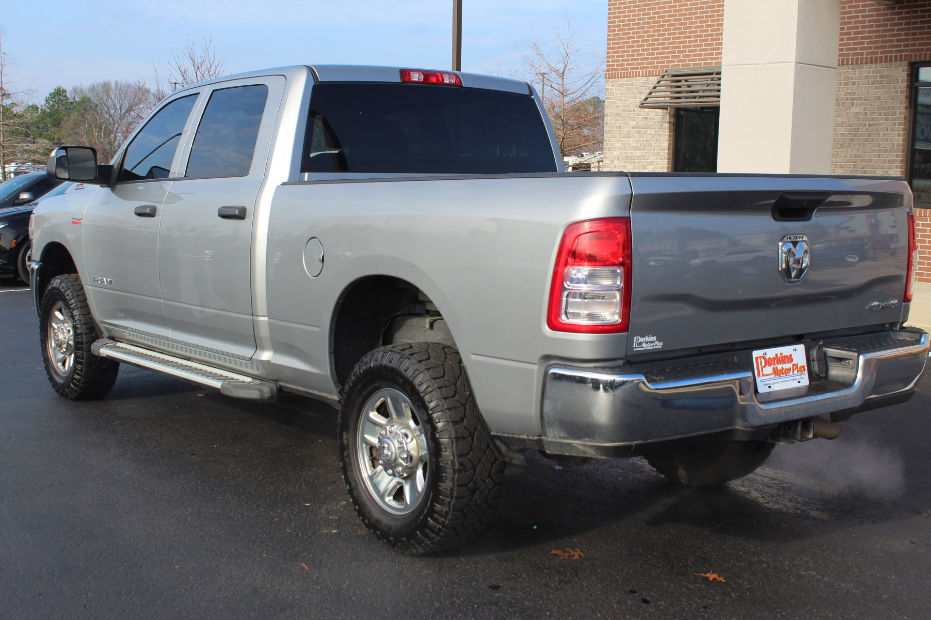 Used 2022 RAM 2500 Tradesman w/ Chrome Appearance Group image 8